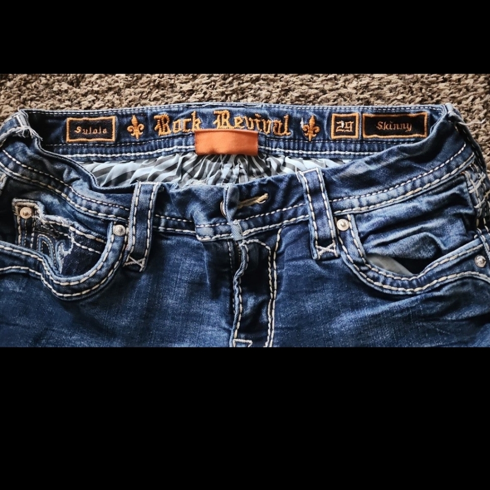 Rock revival skinny jeans